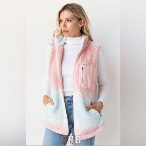 Jen & Co Faux Sherpa Zip Up Vest